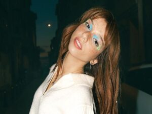 Yapı Kredi bomontiada World Akustik serisinde bu hafta: “Selin Geçit” Avlu sahnesinde