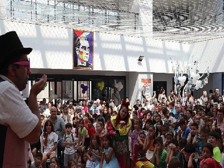 Yaz Atölyeleri’ne renkli açılış