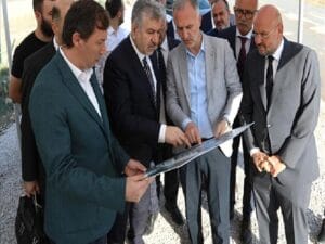 Bakan Yardımcısı Dönmez Yangın Bölgesinde İnceleme Yaptı