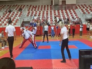 Bayraklılı atletlerden Kick Boks başarısı