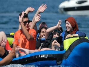 Bu şenlikte pürüz yok, cümbüş var