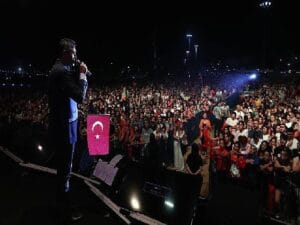 Büyük Zafer’in 101. Yaşı Aliağa’da Coşkuyla Kutlandı