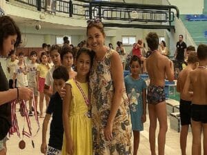 Dönem sonu yüzme karşılaşmasında tüm atletler yarıştı