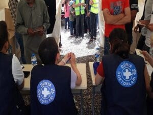 Dünya Hekimleri: “Depremlerden 6 Ay Sonra, Salgın Hastalık Riski Halkın Sıhhatini Tehdit Ediyor”