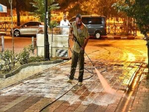 Kemalpaşa’da paklık çalışmaları sürat kesmiyor