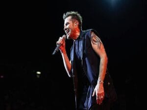 Kenan Doğulu, Harbiye’de binlerce hayranıyla yine buluştu