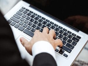 Klavye Tuşlarının Sesinden Şifreler ve Konuşmalar Çalınabiliyor