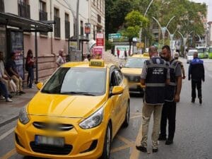 Kocaeli Büyükşehir ticari taksileri denetliyor