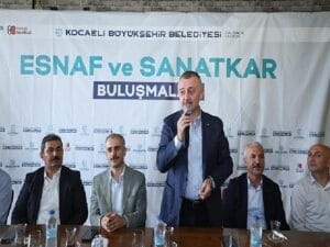 Lider Büyükakın, Çayırova esnafıyla buluştu