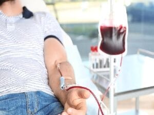 Sıcak hava kan bağışını yavaşlattı, Karşıyaka Belediyesi ve Kızılay kampanya başlattı