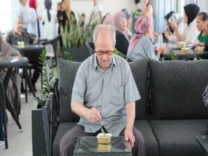 Yaşlı Ömür Merkezi’nde Aşure İkramı