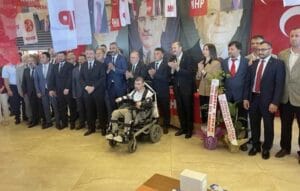 MHP Güven Öztürk ile devam dedi