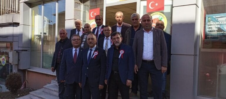 Dikmen, Muhtarlar Derneği’ni ziyaret etti