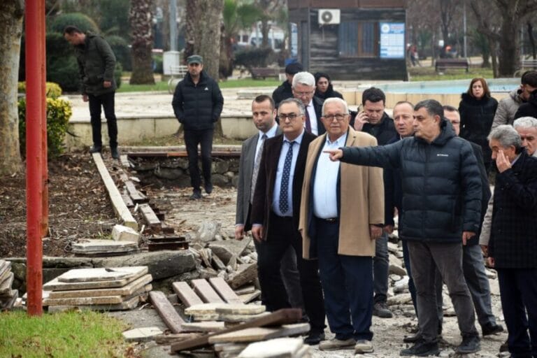 BAŞKAN POSBIYIK, EREĞLİ SAHİLİNİ ADIM ADIM YENİDEN PLANLIYOR