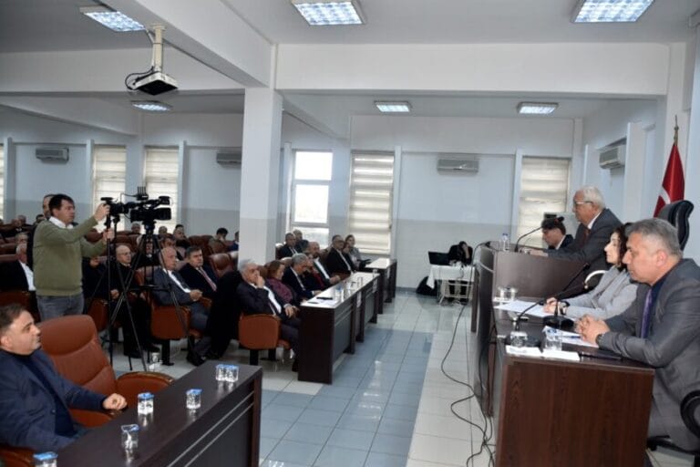 KDZ. EREĞLİ BELEDİYESİ, SON MECLİS TOPLANTISI YAPILDI