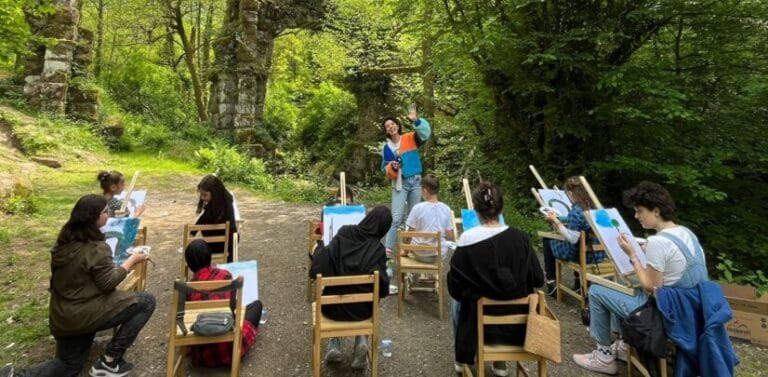 SU KEMERLERİNE SANATLA YOLCULUK