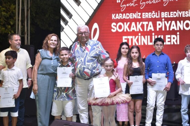 Kdz.Ereğli sahili, belediyenin etkinlikleriyle cıvıl cıvıl