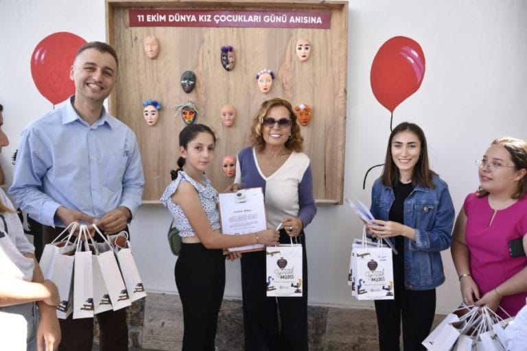 OYUNCAK MÜZESİ’NDE KIZ ÇOCUKLARI GÜNÜ KUTLANDI